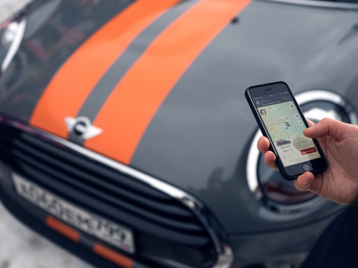 Каршеринг – поиск авто в мобильном приложении