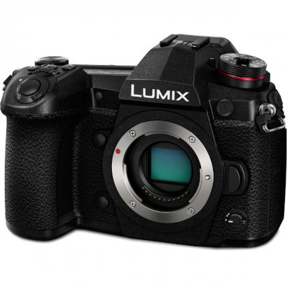 Цифровой фотоаппарат Panasonic Lumix DC-G9