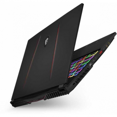 Ноутбук MSI GE65 Raider
